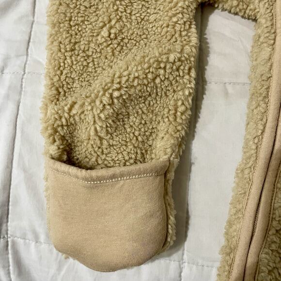 Baby Gap Teddy Sherpa One Piece 6 To 12 Mo Brown Bear Ear Appliqué Hood Cozy - Picture 10 of 11